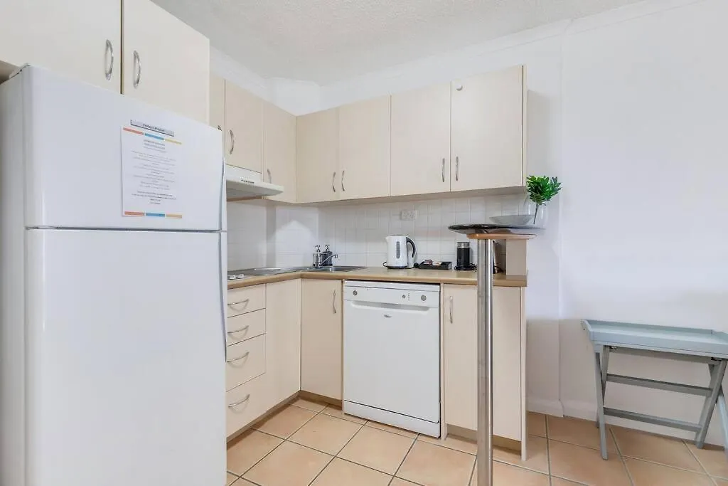 Beach-Side Family Apartment At Alex Beach Resort Alexandra Headland Australia